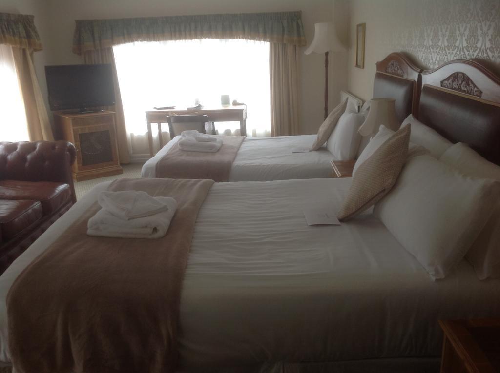 Fownes Hotel วุร์สเตอร์ ภายนอก รูปภาพ