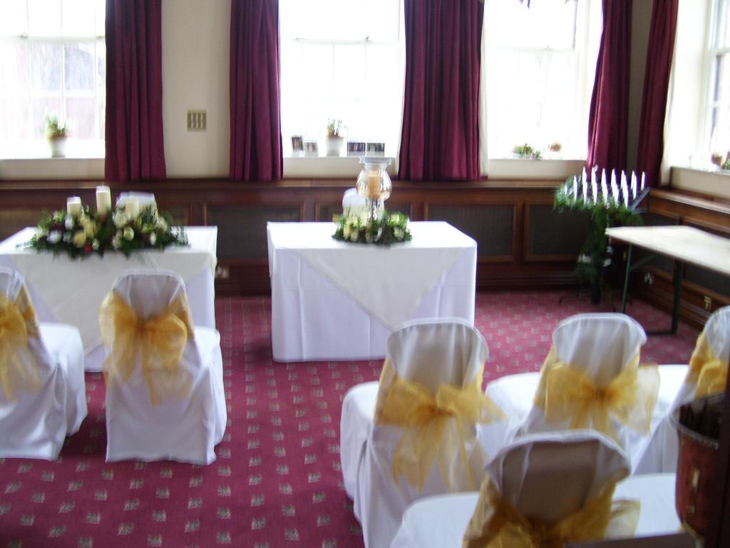 Fownes Hotel วุร์สเตอร์ ภายนอก รูปภาพ