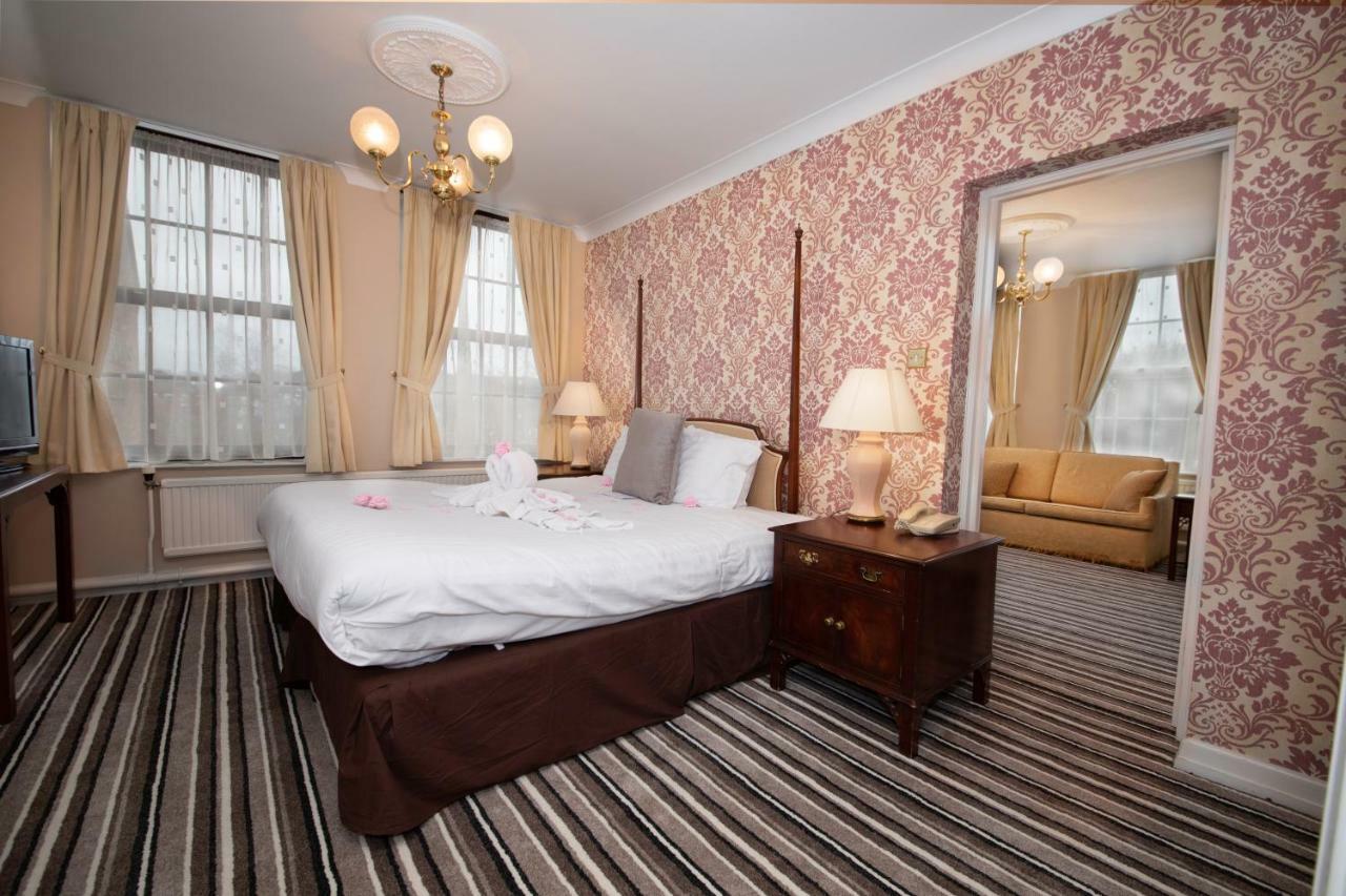 Fownes Hotel วุร์สเตอร์ ภายนอก รูปภาพ